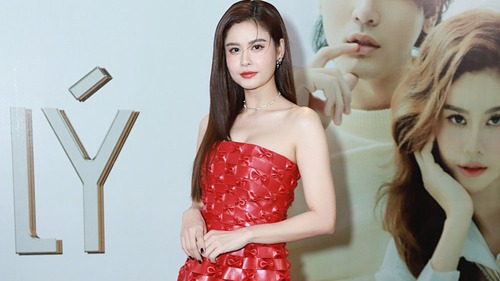 Trương Quỳnh Anh đẹp rực rỡ trong họp báo phim đúng ngày Valentine 