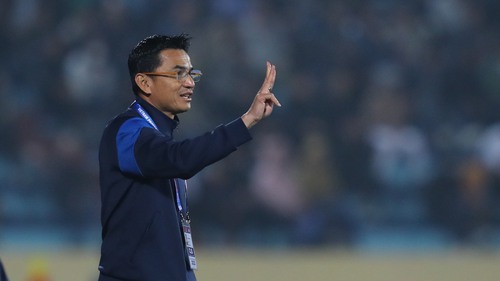 HLV Kiatisuk cảm ơn cầu thủ HAGL, nói điều tiếc nuối nhất khi hòa Nam Định