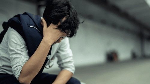 'Kỹ sư 2 bằng đại học như bạn, làm cả tháng không bằng tôi cho thuê một căn nhà': Lời nói của ông hàng xóm dù chạnh lòng nhưng đó là sự thật mà tôi không cãi được! 