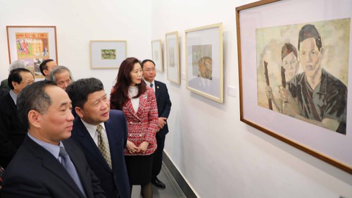 80 năm Đề cương văn hóa Việt Nam: Khai mạc triển lãm chuyên đề 'Nghệ sĩ là Chiến sĩ'