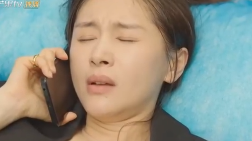 Vỡ nước ối giữa đường, cô gái có cách xử lý cực khôn khéo: Cảnh phim triệu view cớ sao khiến khán giả đau lòng đến thế?