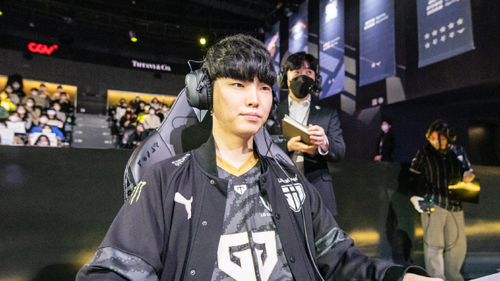 Doinb tiết lộ mức lương của Chovy bằng quỹ lương một top team tại LPL