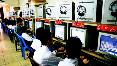 Bom tấn tái hiện ký ức và thanh xuân huy hoàng của VNG ‘chật cứng’ người trong ngày ra mắt