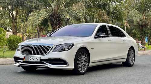 Đã Maybach lại còn ngũ quý 2, chiếc S 450 này đi 3 năm bán lại giá gần bằng xe mới