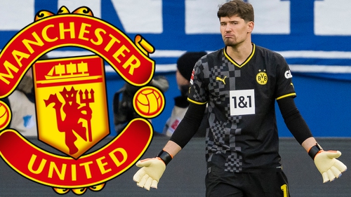 Tin nóng bóng đá tối 15/3: MU nhắm thủ môn thay De Gea, Klopp muốn tạo phép mầu