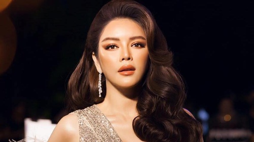 Tuổi 40 của Lý Nhã Kỳ: Sở hữu khối tài sản gần 400 tỷ, đêm buồn lấy kim cương ra đếm cho bớt cô đơn