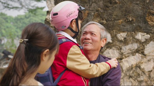 Khi bố chồng khó ưa đột ngột "quay xe": Nàng dâu thông minh sẽ biết giá trị của mình nằm ở đâu!