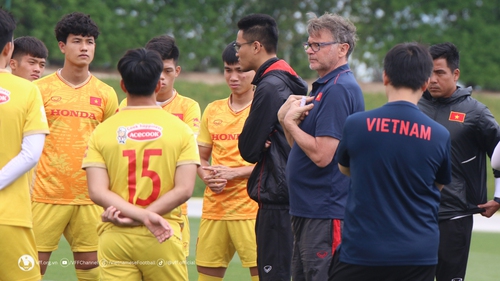 Bóng đá Việt Nam ngày 27/3: U23 Việt Nam cần đá tốt trước Kyrgysztan