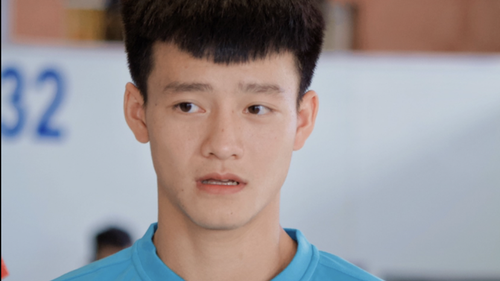 Tiền đạo điển trai 2k3 xuất sắc nhất U23 Việt Nam: Gia đình từng không đủ tiền mua thuốc tăng trưởng chiều cao