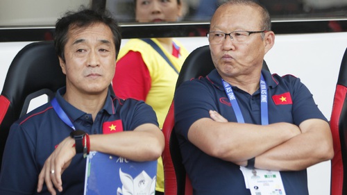 Rộ tin HLV Park Hang-seo tới V.League làm việc, tái xuất cùng thầy Lee ở đội bóng mới nổi