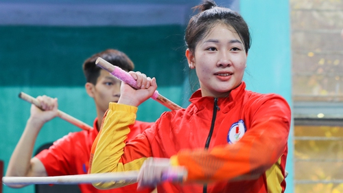 Cách tập luyện 'dị' của đội tuyển Võ gậy Việt Nam trước thềm SEA Games