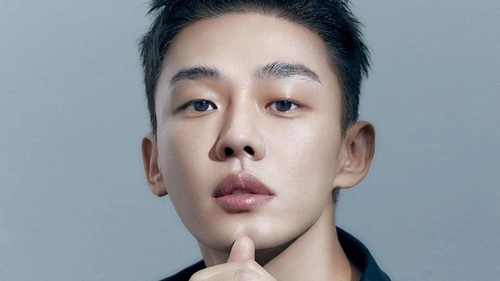Đại diện của Yoo Ah In: 'Nam diễn viên yêu cầu gây mê khi ngủ vì sợ kim tiêm'