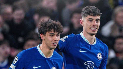 VAR gây tranh cãi, Chelsea ngược dòng vào tứ kết Champions League sau 90 phút kịch tính