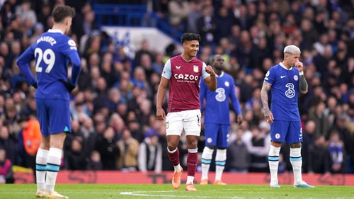 Chelsea bị CĐV nhà la ó dữ dội, Potter lại bị đòi sa thải