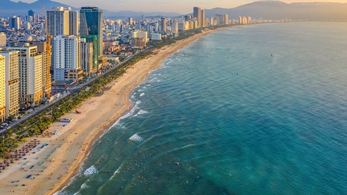 Đà Nẵng: Truy bắt đối tượng dùng súng cướp ngân hàng 