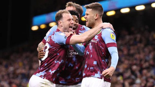 Nhận định, soi kèo Blackburn vs Burnley (02h00 ngày 26/4), hạng Nhất Anh vòng 45