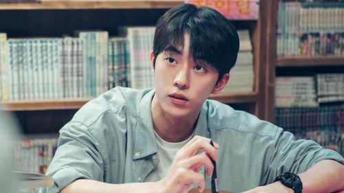 Nam Joo Hyuk phủ nhận liên quan đến video bạo lực học đường