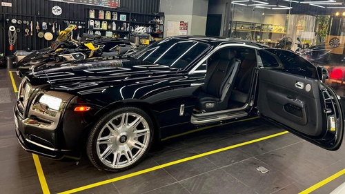 Rolls-Royce Wraith của Cường Đô La rao bán giá hơn 17 tỷ đồng: Gắn bộ mâm độ giá cả trăm triệu, 7 năm tuổi nhưng mới đi hơn 7.000km