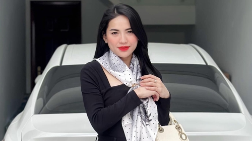 Bất ngờ với gia cảnh và tài sản có được ở tuổi 33 của "chiến thần review" Hà Linh