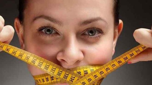 Nhịn ăn có 'diệt' được tế bào ung thư? Chuyên gia dinh dưỡng giải đáp