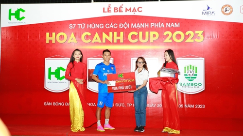 Cựu sao HAGL tỏa sáng rực rỡ ở giải phủi, gợi nhớ hình ảnh dũng mãnh ngày xưa