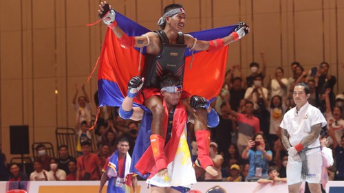 Ngược dòng giành HCV, võ sĩ Campuchia tạo nên khoảnh khắc ấn tượng bậc nhất lịch sử SEA Games