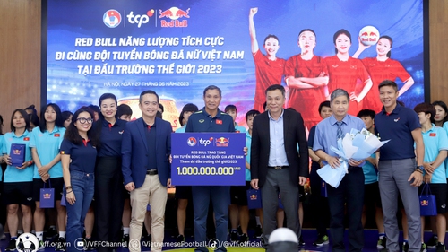 Thanh Nhã, Huỳnh Như và phần thưởng cho những nỗ lực