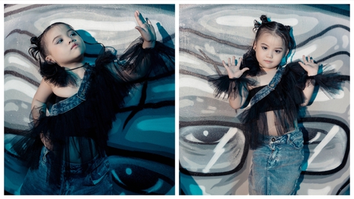 Biểu cảm siêu đáng yêu của mẫu nhí 3 tuổi Chúc An