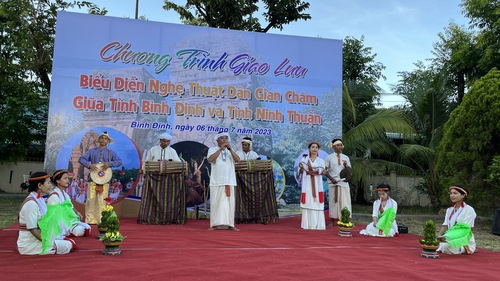 Ninh Thuận 'chuyển giao' nghệ thuật Chăm cho Bình Định