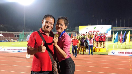 Kỉ lục gia Nguyễn Thị Huyền có một tuổi trẻ bốc đồng, bỏ tập, cãi lời thầy, không nghĩ mình mắc 'bệnh sao'