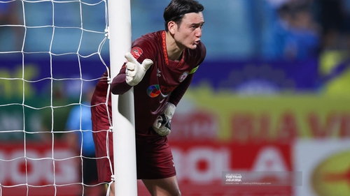 Giống Filip Nguyễn, Văn Lâm không quan tâm đến việc bị so sánh với đồng nghiệp