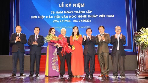 75 năm Liên hiệp các Hội văn học nghệ thuật Việt Nam: Nơi đoàn kết, tập hợp văn nghệ sỹ cả nước