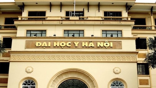 Điểm sàn xét tuyển Đại học Y Hà Nội cao nhất 23.5 điểm