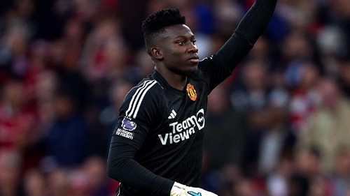 Onana tỏa sáng trước Wolves là vấn đề thực sự với MU