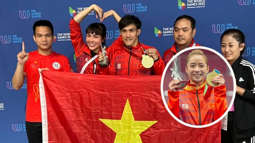Nguyễn Trần Duy Nhất và hot girl làng võ vô địch thế giới trên đất Mỹ, mang vinh quang về cho thể thao Việt Nam