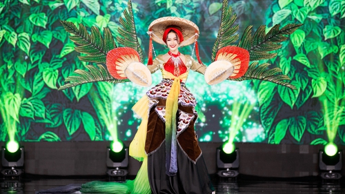 Đạo diễn Hoàng Nhật Nam: Muốn tạo bản sắc khác biệt cho đêm thi National Costume