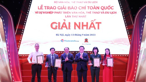 Lễ trao giải Báo chí toàn quốc “Vì sự nghiệp phát triển Văn hóa, Thể thao và Du lịch” lần thứ Nhất