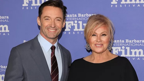 Chuyện tình chị em hiếm có của 'Người Sói' Hugh Jackman và người vợ hơn 13 tuổi