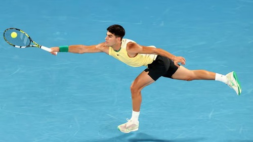 Kết quả Australia Open ngày 3: Alcaraz đi tiếp, Swiatek tiễn Kenin