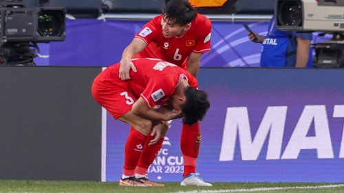 Tin nóng thể thao tối 25/1: Văn Khang đối diện nguy cơ bị treo giò, báo Hàn Quốc nói lời cay đắng về ĐT Việt Nam