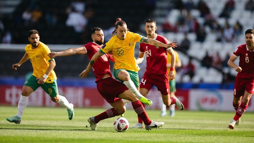 ĐT Indonesia thi đấu sòng phẳng vẫn không thể tạo bất ngờ trước Úc ở vòng 1/8 Asian Cup 2023