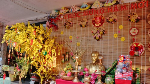 Không khí Tết 2024 tại các con hẻm, khu phố ở Thành phố Hồ Chí Minh