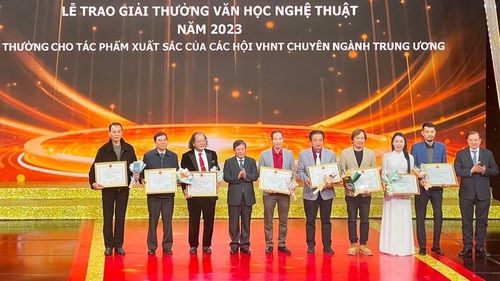 69 tác phẩm được trao Giải thưởng Văn học nghệ thuật năm 2023