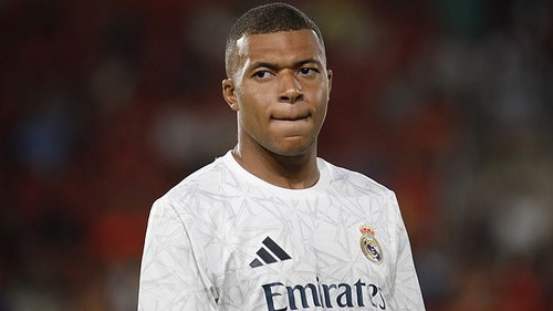 Real Madrid 'hối hận' và 'thất vọng' khi chiêu mộ Mbappe, vụ bê bối tình ái có diễn biến mới