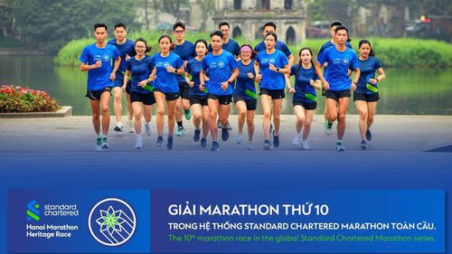 Chính thức khai mạc giải chạy Standard Chartered Marathon Di Sản Hà Nội 2024