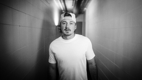 Ca khúc "Love Somebody" của Morgan Wallen: Tìm kiếm sự kết nối thật sự trong tình yêu