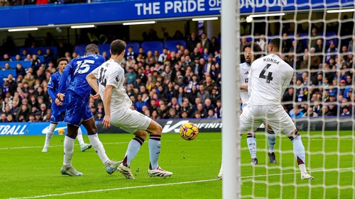 Aston Villa đang hứng chịu 'hội chứng Champions League' 