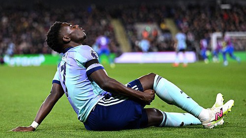 Arsenal báo tin dữ về cầu thủ hay nhất CLB, tham vọng đua vô địch bị ảnh hưởng nghiêm trọng