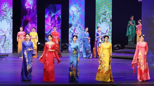 Tuần lễ áo dài 2024: Áo dài – niềm tự hào văn hóa Việt