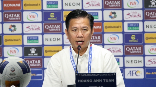 HLV Hoàng Anh Tuấn ‘hẹn’ quyết đấu Uzbekistan
